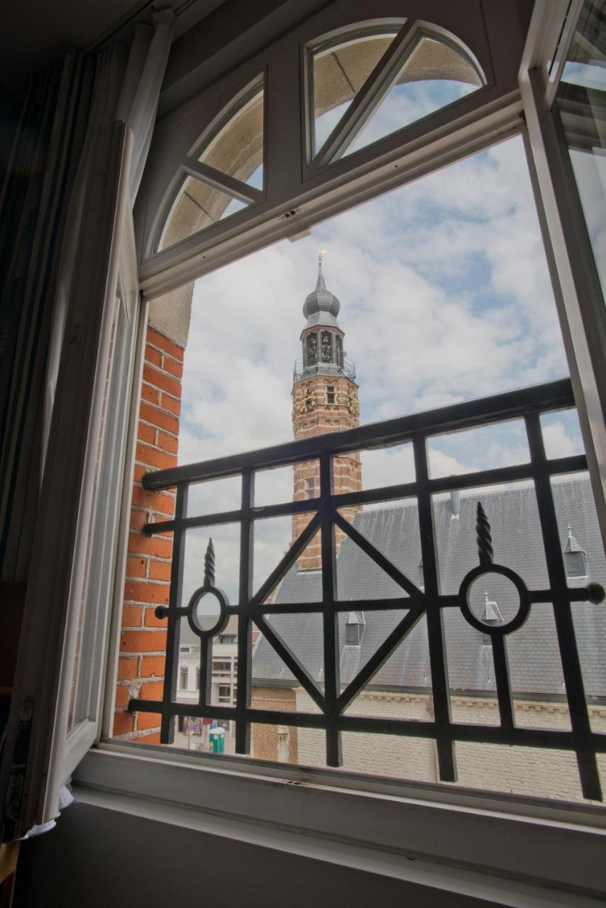 Hotel De Zalm 헤렌탈스 외부 사진